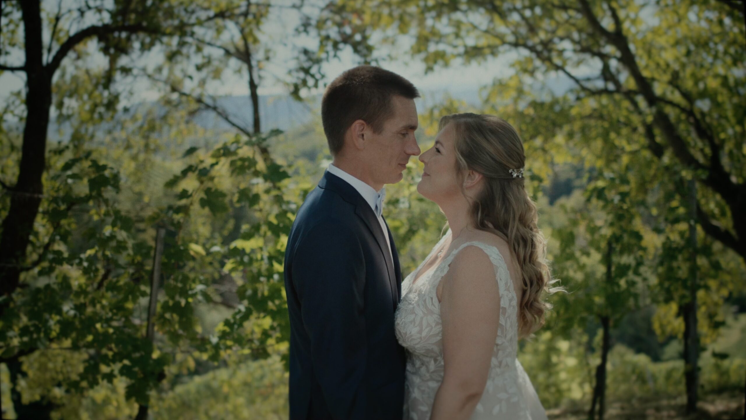 Carina + Werner _ wedding film - Holler Scheune - Spielfeld - hochzeit videograf