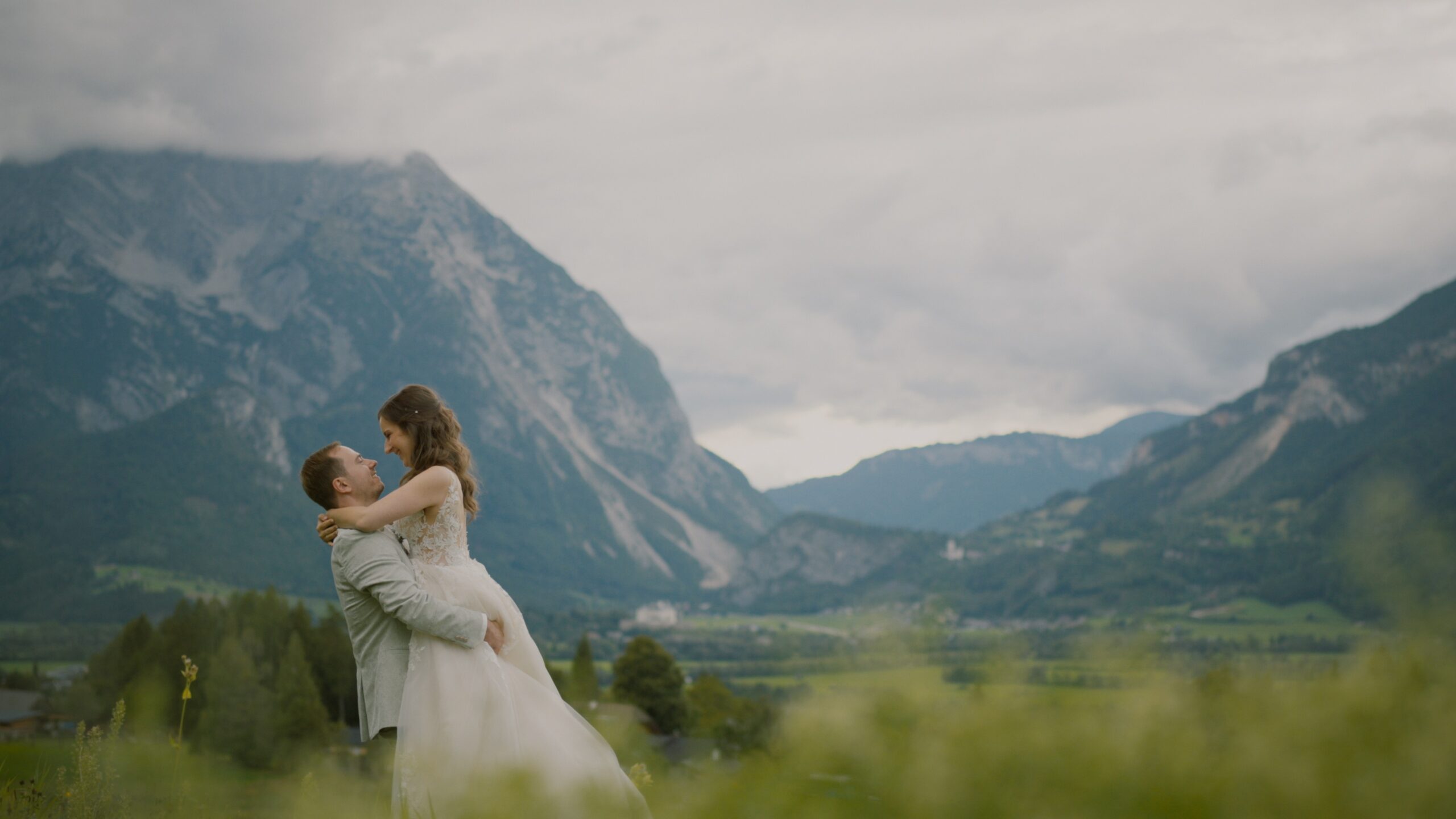 Ramona + Michael - Hochzeits-Teaser im Schloss Pichlarn, Irdning